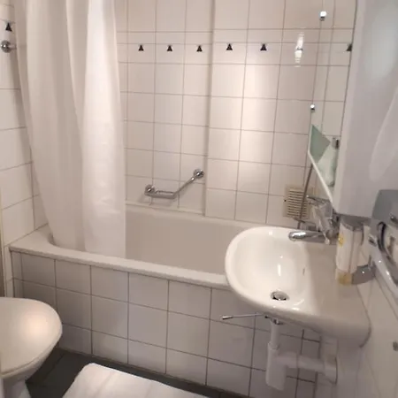 Daire Sleeps 4 Wifi T313514 *